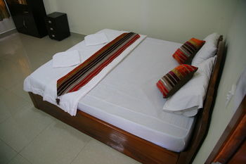 סיהאנוקוויל Mk City Hotel מראה חיצוני תמונה